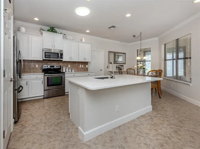 $479,900 | 20175 Pezzana Drive, Venice, FL 34292