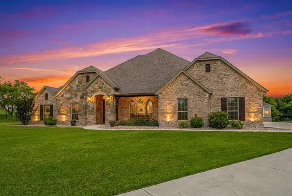 $989,000 | 188 Bearclaw Circle, Aledo, TX 76008