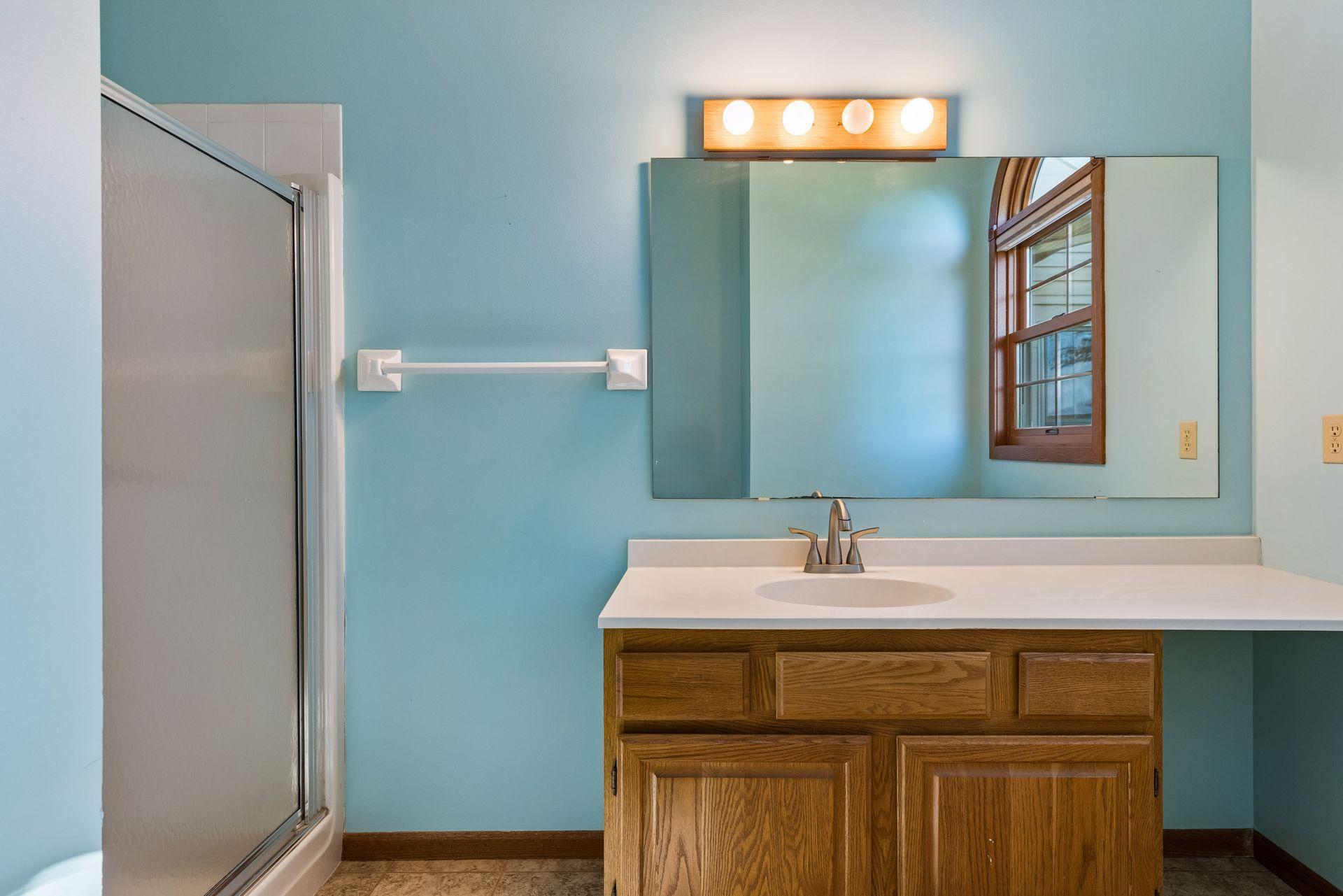 11018 Oregon Curve Bloomington, MN 55438 - Photo 35 of 77 Gallery Image 35