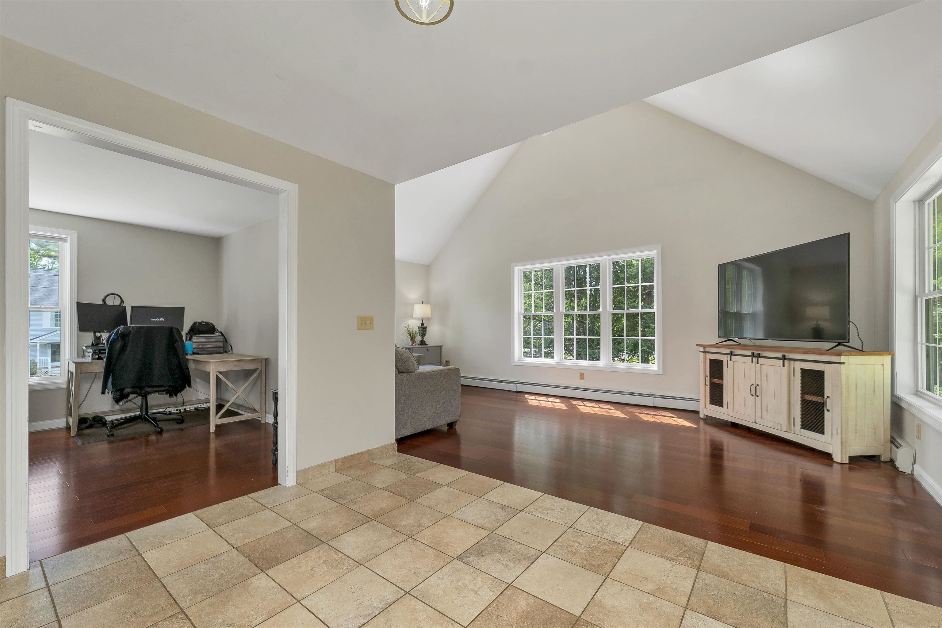10 Edwin Lane Newmarket, NH 03857 - Photo 9 of 60