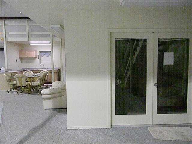 2376 Hanger Row Overgaard, AZ 85933 - Photo 6 of 9