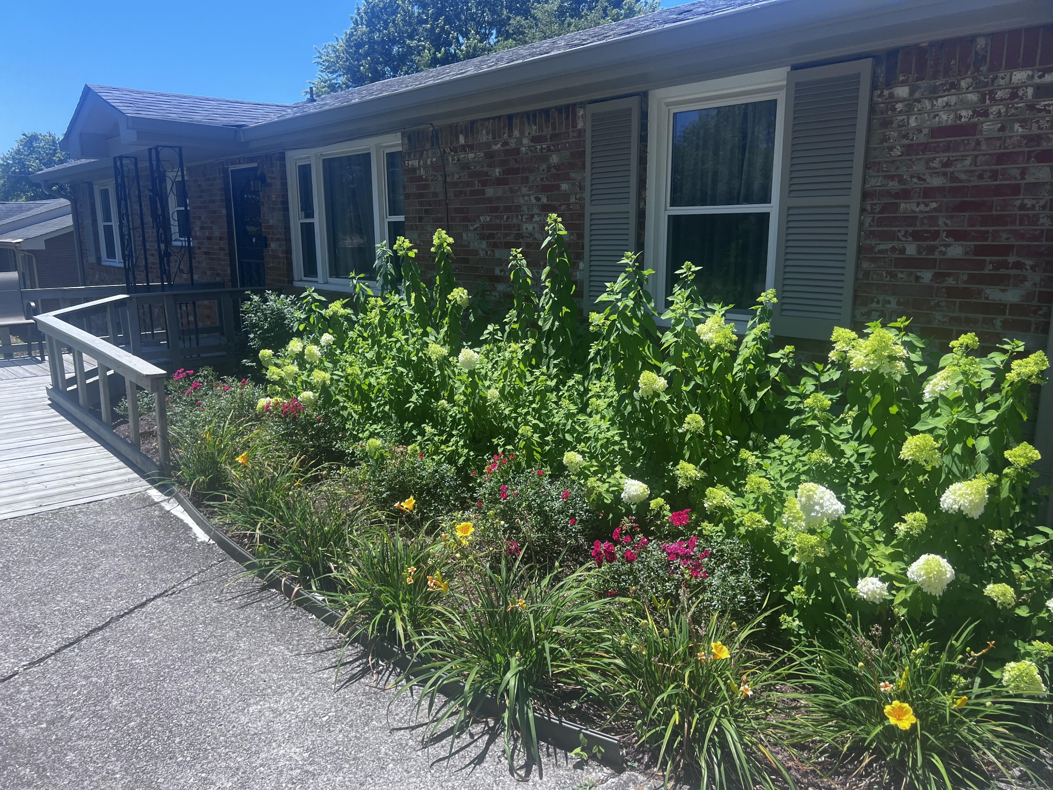 8317 Gordon Lane Hermitage, TN 37076 - Photo 2 of 23