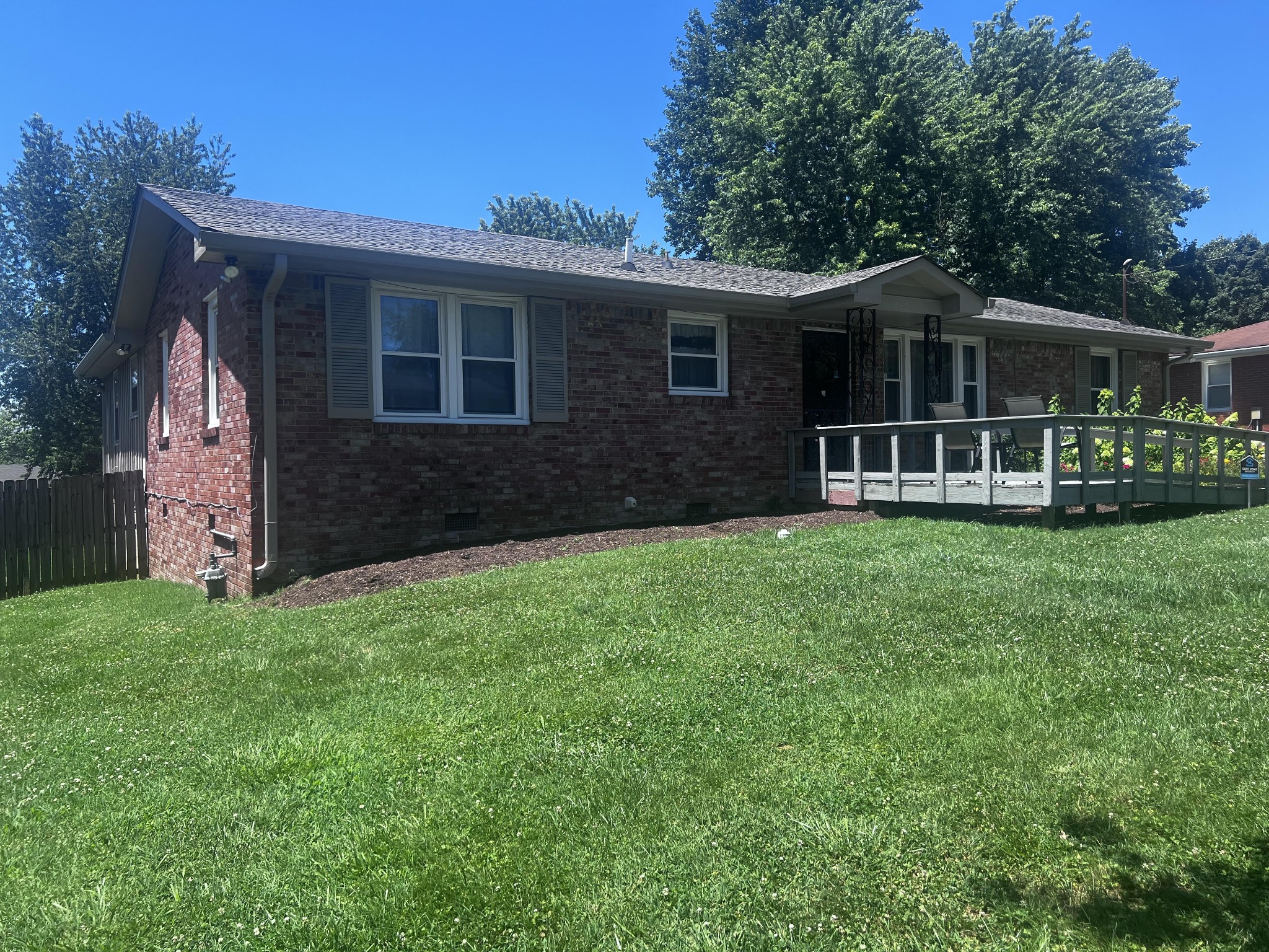 8317 Gordon Lane Hermitage, TN 37076 - Photo 4 of 23 a front view of house with yard and green space