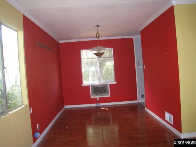 1055 Munley Drive Reno, NV 89503 - Photo 2 of 5 Photo 2