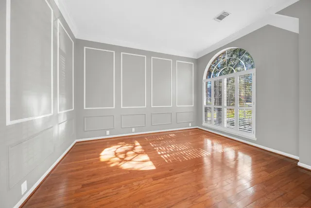 $2,950 | 34 Sparklewood Place, The Woodlands, TX 77381