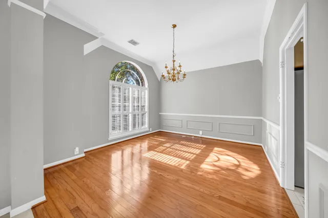 $2,950 | 34 Sparklewood Place, The Woodlands, TX 77381