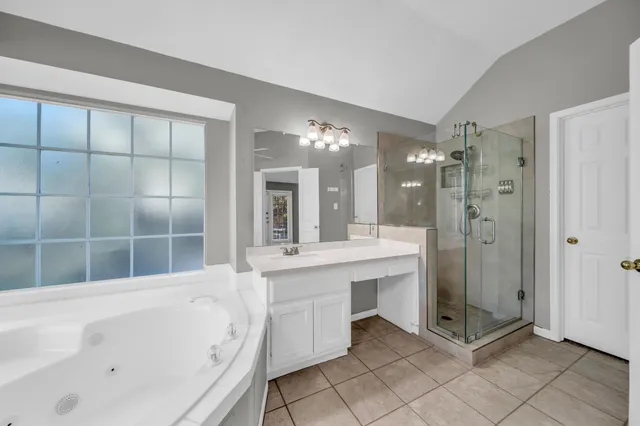 $2,950 | 34 Sparklewood Place, The Woodlands, TX 77381