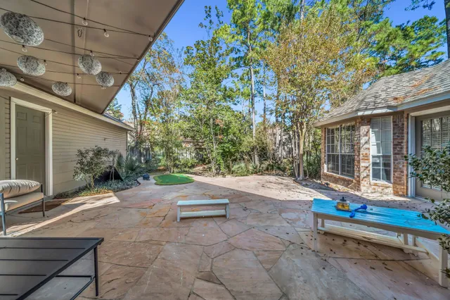 $2,950 | 34 Sparklewood Place, The Woodlands, TX 77381