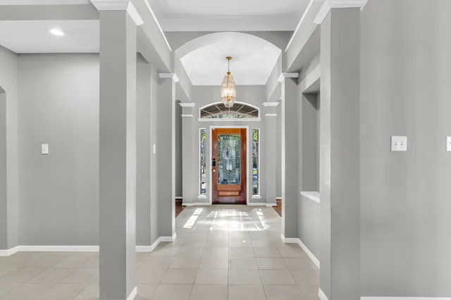 $2,950 | 34 Sparklewood Place, The Woodlands, TX 77381