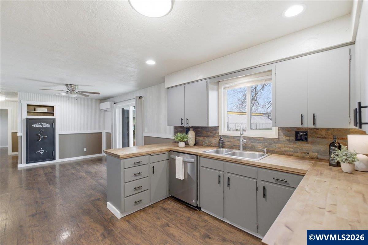 5171 Lardon Road Northeast Salem, OR 97305 - Photo 18 of 50 Gallery Image 18