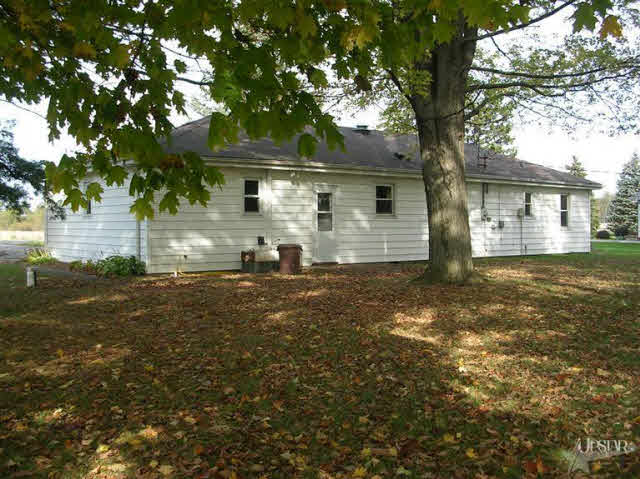 4731 West Dupont Road Fort Wayne, IN 46818 - Photo 9 of 30
