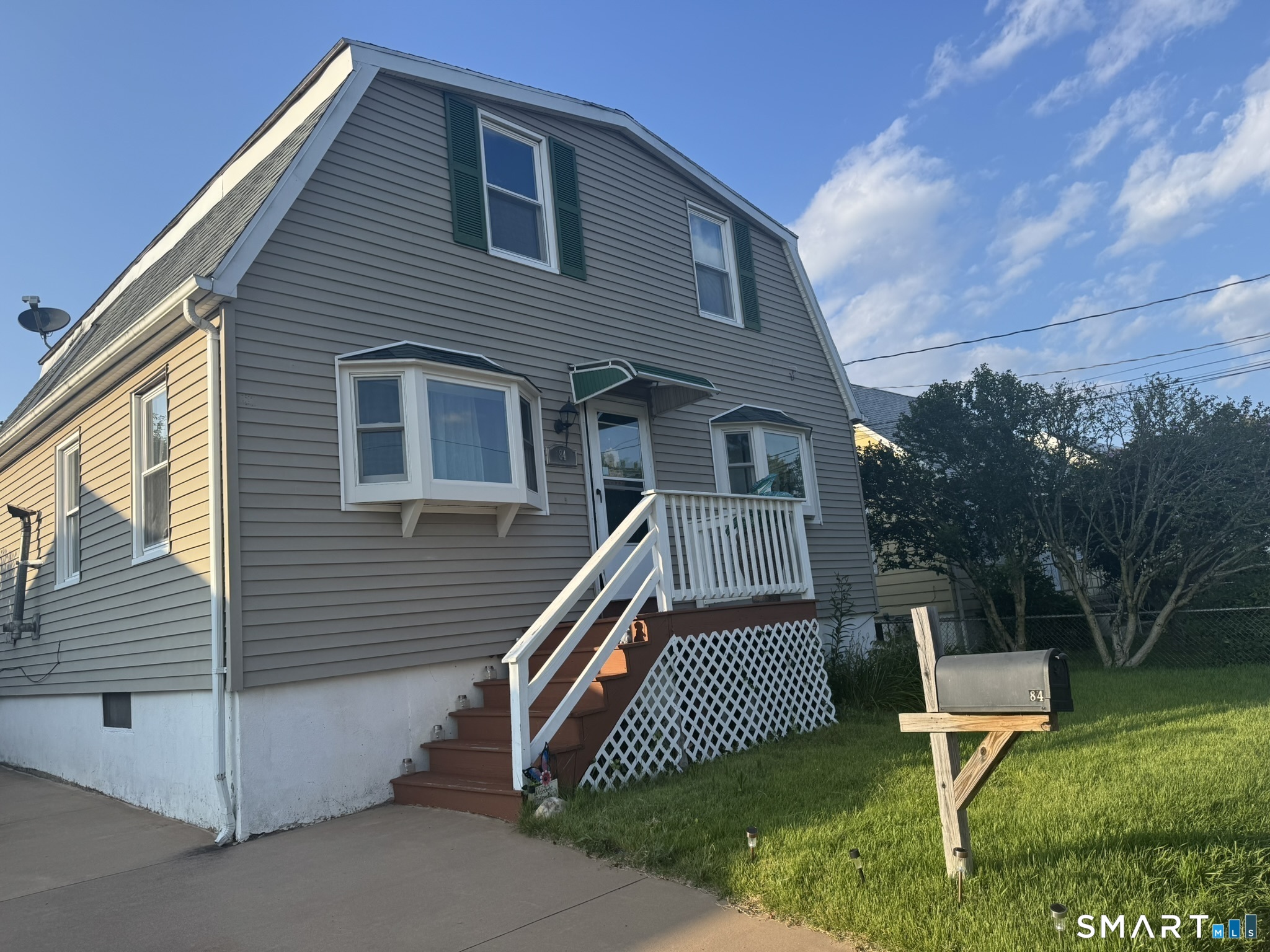 84 Anderson Avenue Waterbury, CT 06708 - Photo 8 of 40