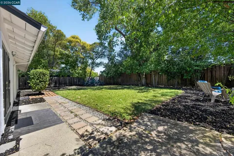 $849,000 | 1725 Shirley Drive, Pleasant Hill, CA 94523
