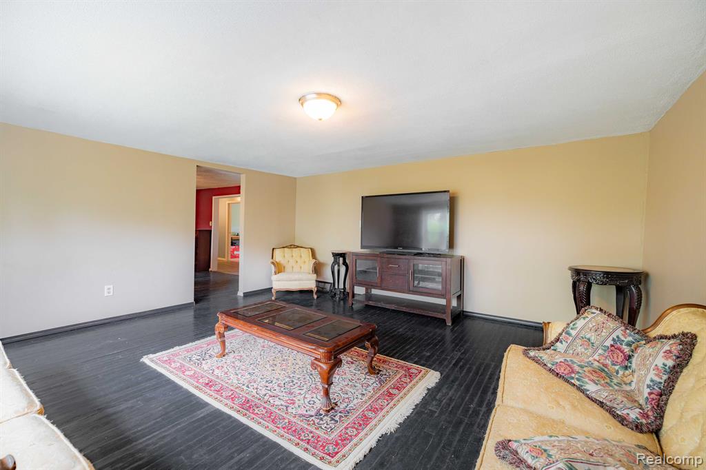 9720 Yensch Road Maybee, MI 48159 - Photo 8 of 42