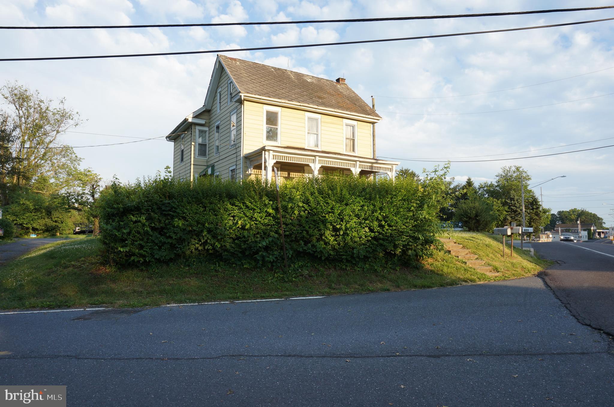 829 Rohrerstown Road Lancaster, PA 17601 - Photo 17 of 18 Gallery Image 17