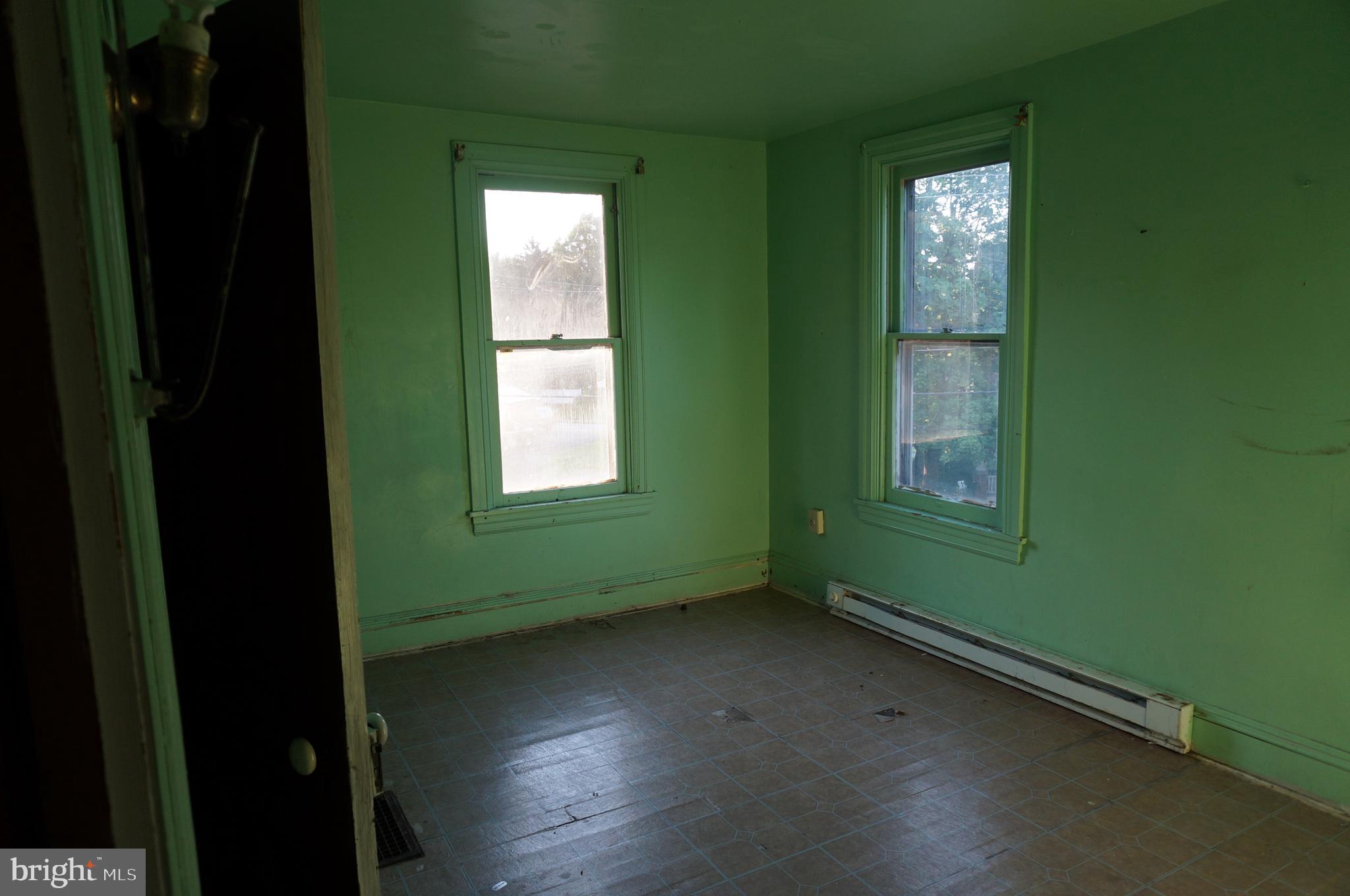 829 Rohrerstown Road Lancaster, PA 17601 - Photo 9 of 18 Gallery Image 9