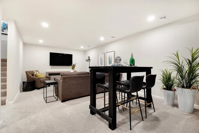 $589,740 | 5096 Airlake Drive, Woodbury, MN 55129