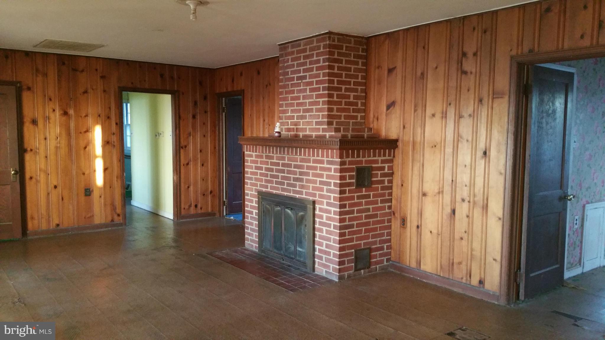 14 Bluff Road Earleville, MD 21919 - Photo 15 of 21 Living Room
