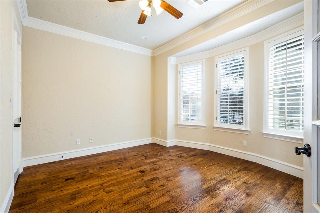 554 Rockingham Drive Irving, TX 75063 - Photo 13 of 34 a view of an empty room with a window