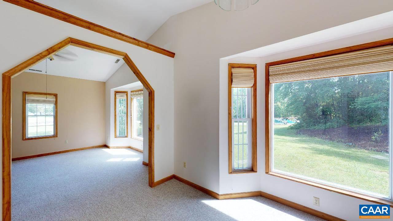 8657 3 Notch Road Louisa, VA 23093 - Photo 6 of 18