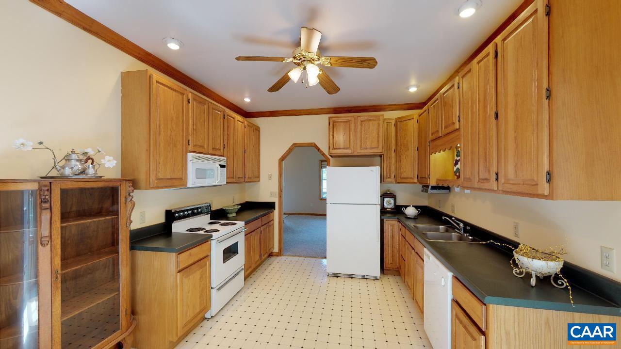 8657 3 Notch Road Louisa, VA 23093 - Photo 8 of 18