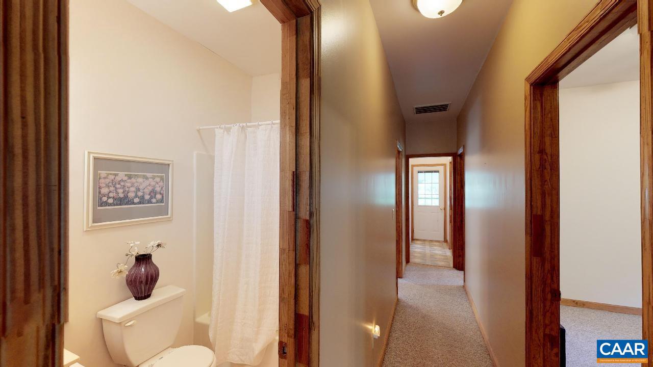 8657 3 Notch Road Louisa, VA 23093 - Photo 10 of 18