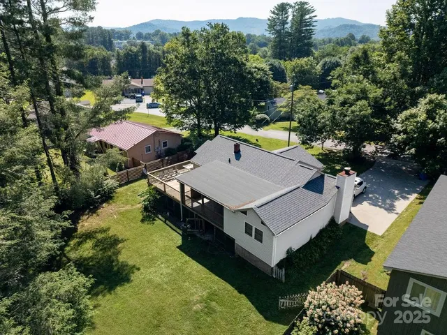 $459,000 | 169 Montview Circle, Brevard, NC 28712