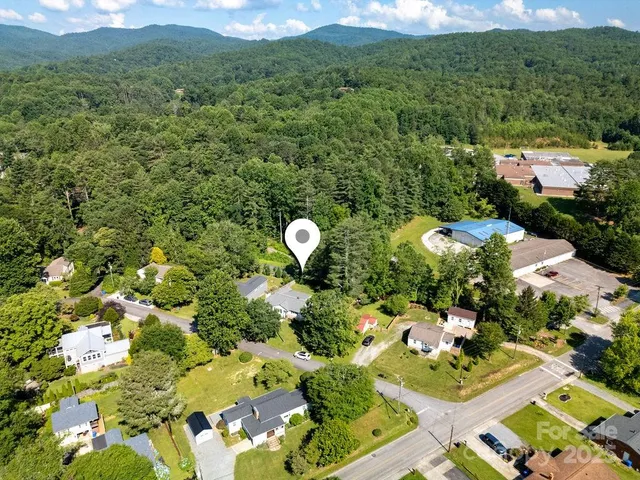 $459,000 | 169 Montview Circle, Brevard, NC 28712