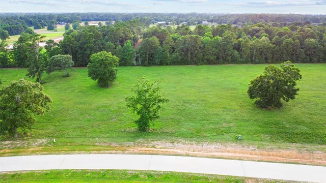 a view of an outdoor space and a yard