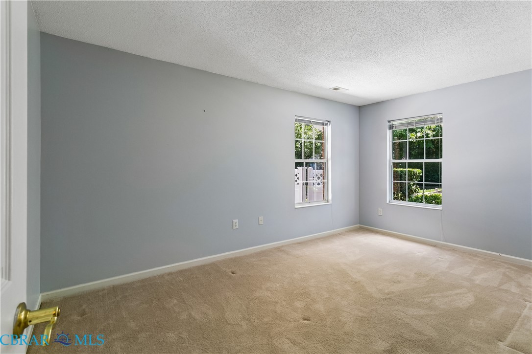 210 Timberline Loop Yorktown, VA 23692 - Photo 27 of 39