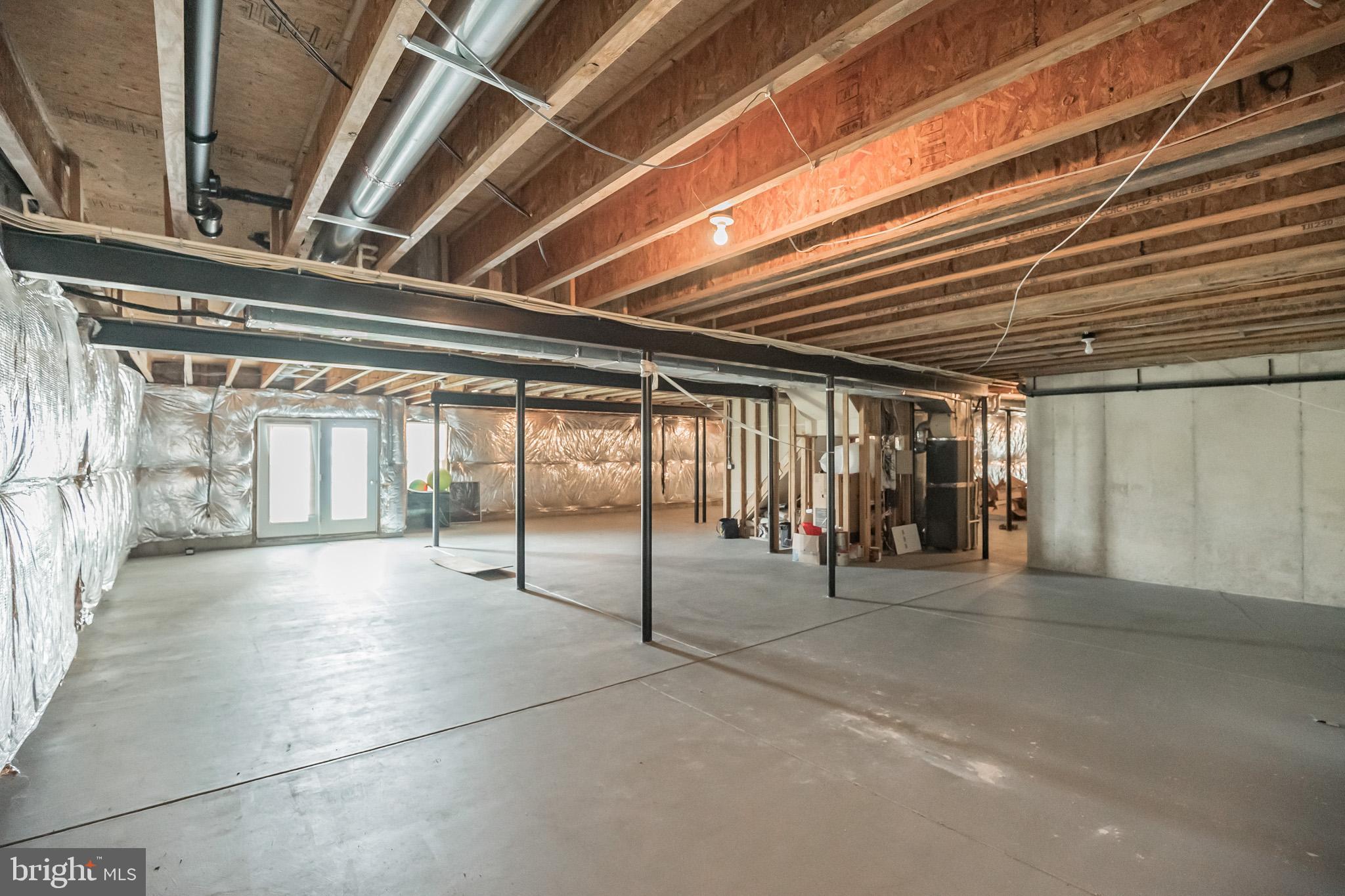 29 Mullen Drive Sicklerville, NJ 08081 - Photo 29 of 38 Huge Walk out basement(Only one Side Shown)