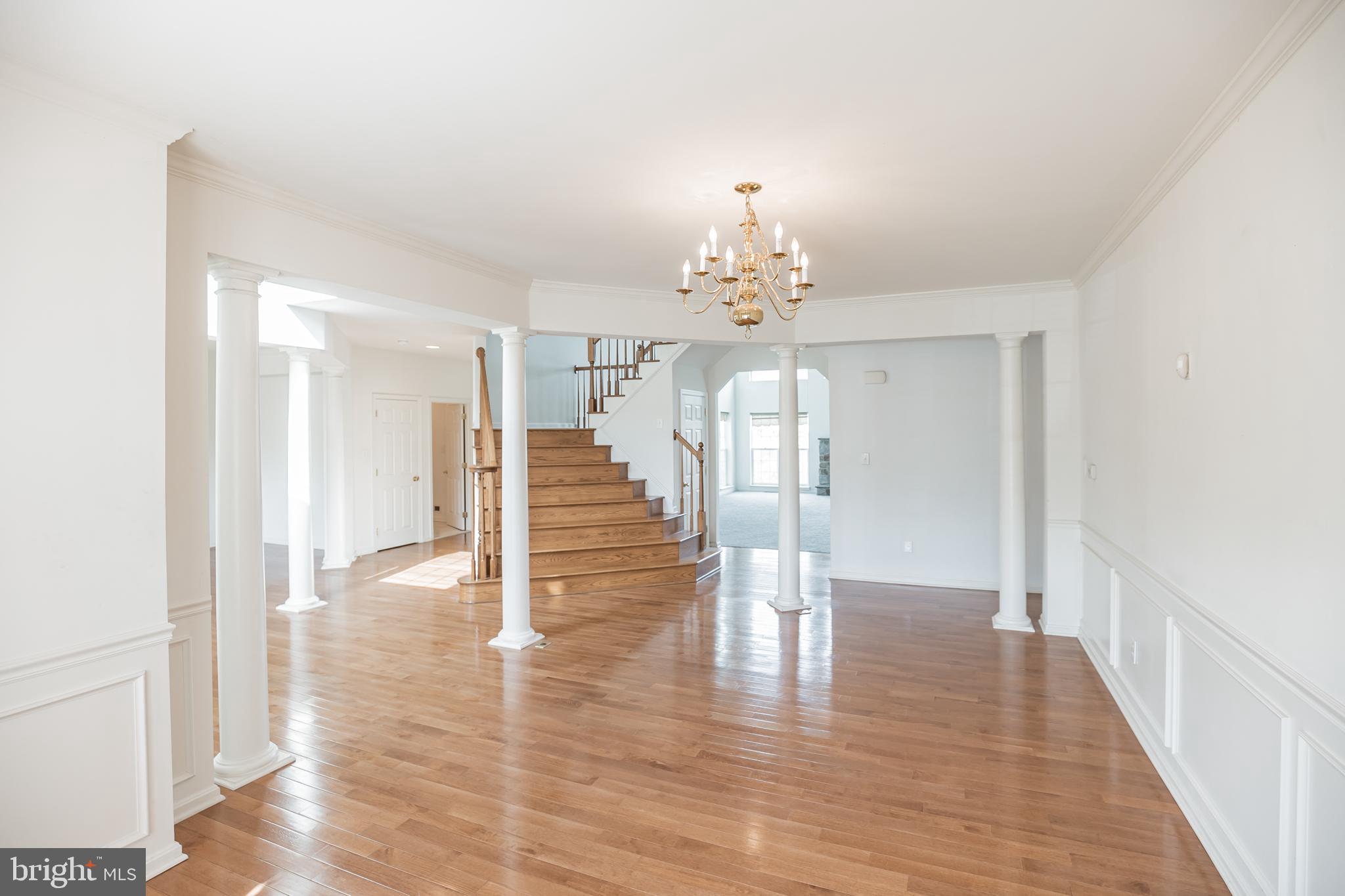29 Mullen Drive Sicklerville, NJ 08081 - Photo 5 of 38 Dining Room