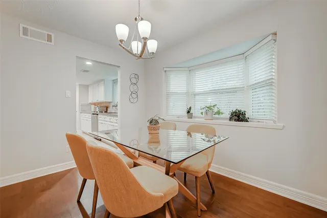 $2,100 | 742 Country Pl Drive, Unit A, Houston, TX 77079