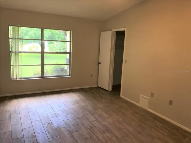 $1,800 | 3705 34th Ave Drive West, Bradenton, FL 34205