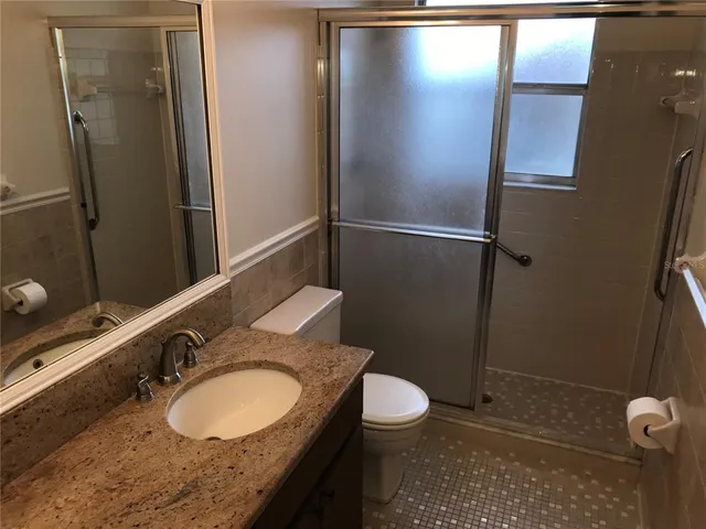 $1,800 | 3705 34th Ave Drive West, Bradenton, FL 34205