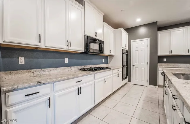 $3,500 | 3115 Mossfield Avenue, Henderson, NV 89052