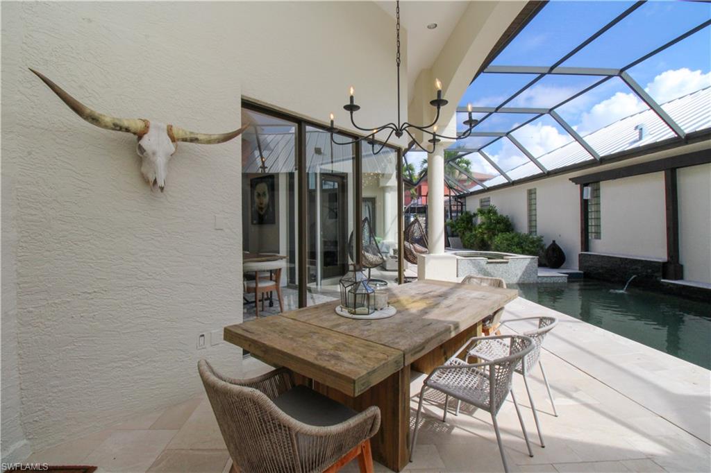 647 110th Avenue North Naples, FL 34108 - Photo 12 of 48