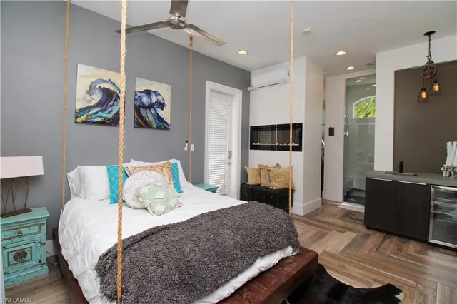 $14,500 | 647 110th Avenue North, Naples, FL 34108