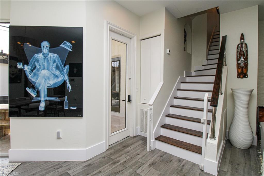 647 110th Avenue North Naples, FL 34108 - Photo 30 of 48