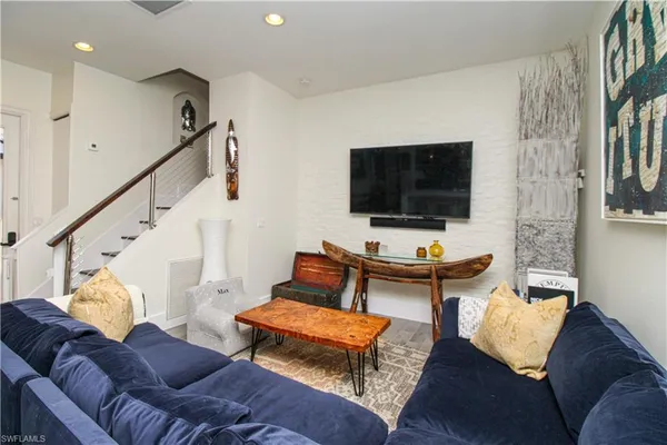 $14,500 | 647 110th Avenue North, Naples, FL 34108