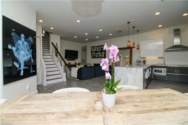 $14,500 | 647 110th Avenue North, Naples, FL 34108