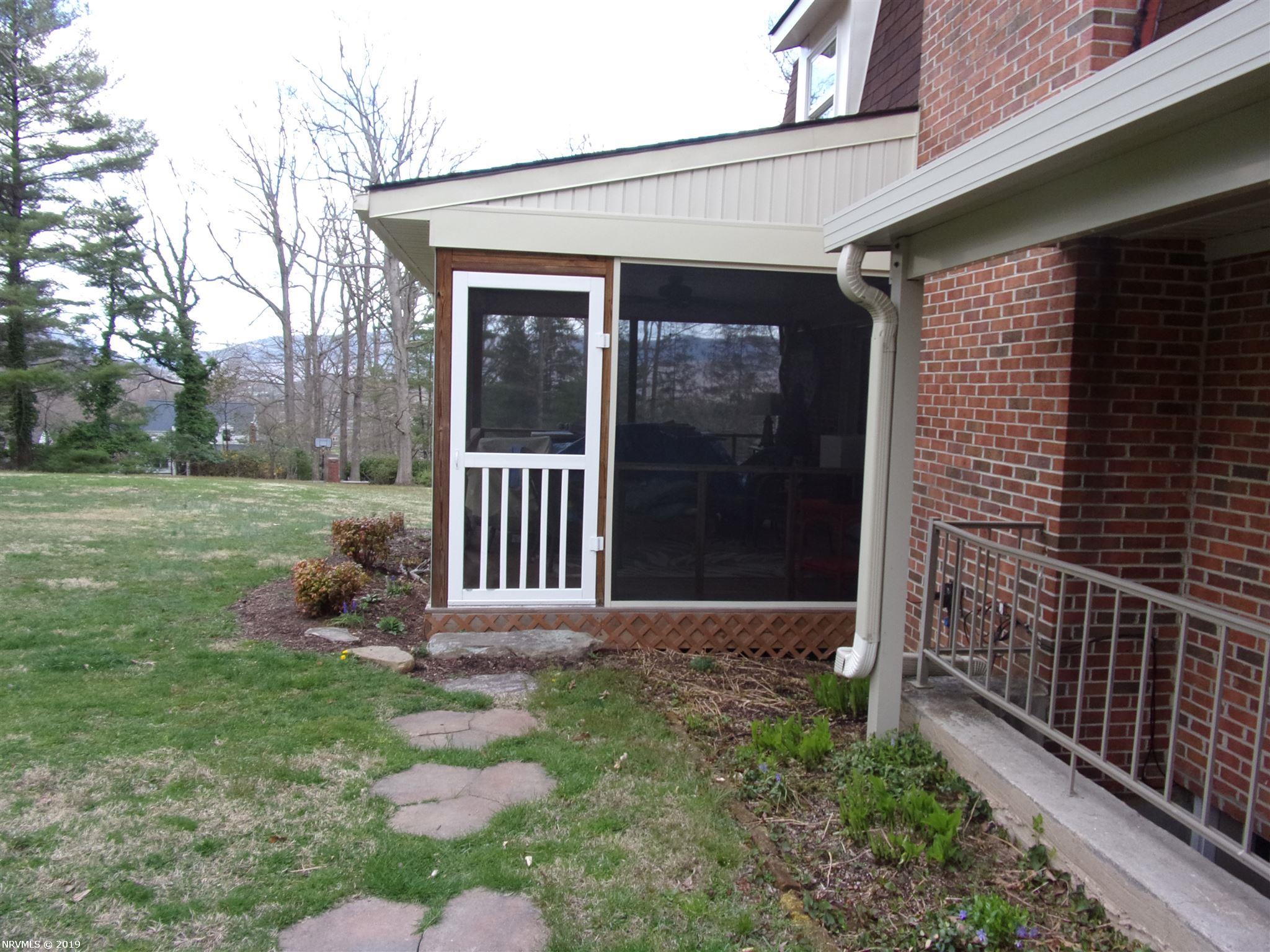804 Fort Branch Road Pearisburg, VA 24134 - Photo 60 of 104 Gallery Image 60