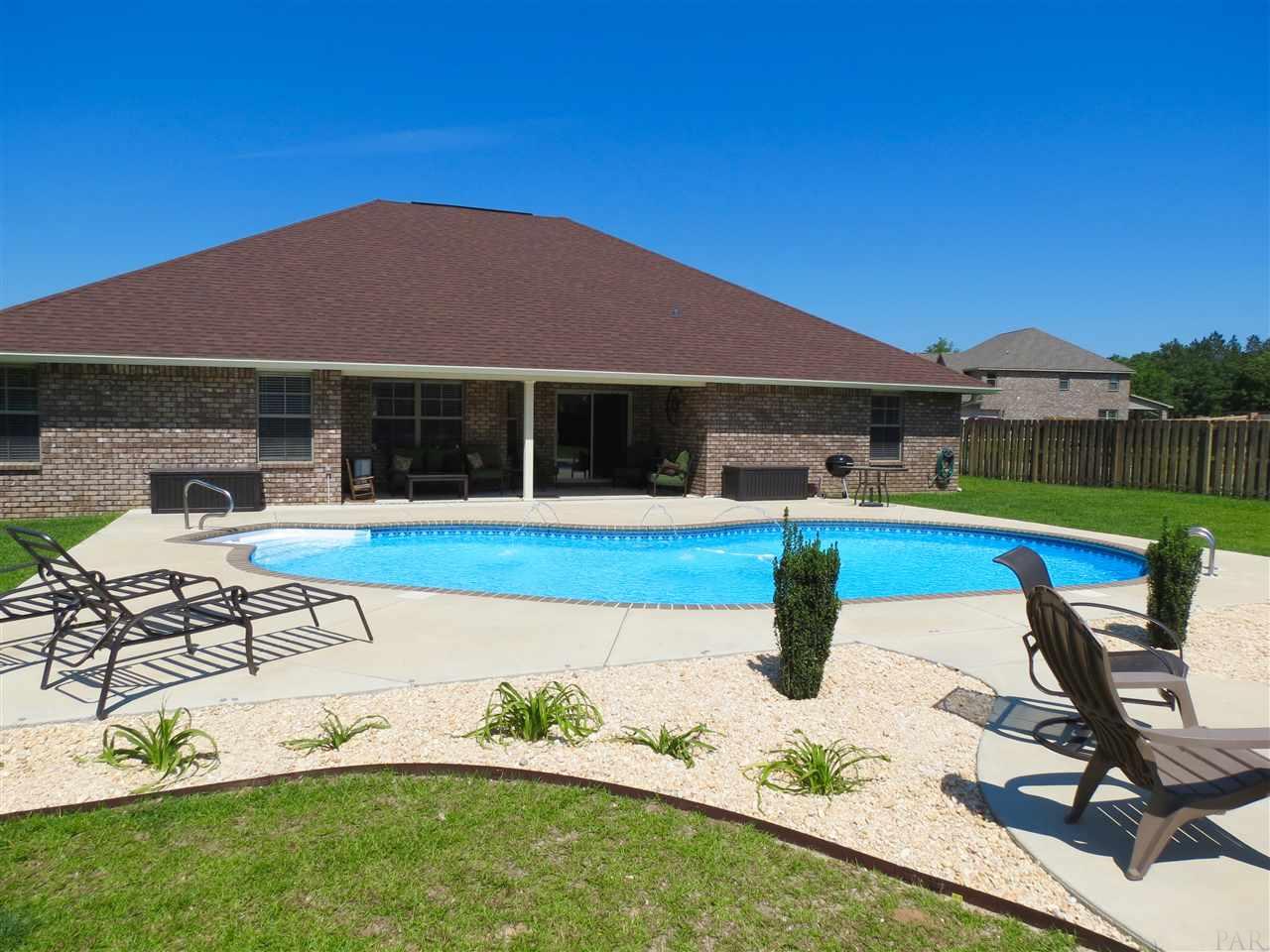 6044 Fieldbrook Court Pace, FL 32571 - Photo 4 of 38 Gallery Image 4