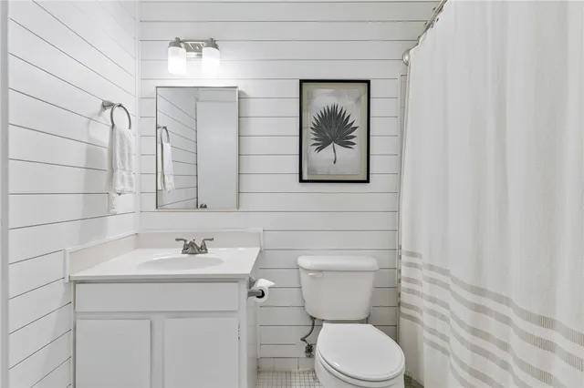 $390,000 | 850 Mallery Street, Unit 4W, St. Simons Island, GA 31522