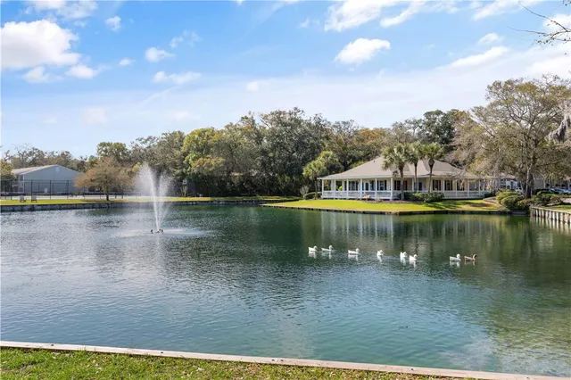 $390,000 | 850 Mallery Street, Unit 4W, St. Simons Island, GA 31522