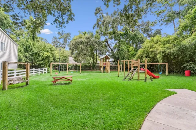 $390,000 | 850 Mallery Street, Unit 4W, St. Simons Island, GA 31522