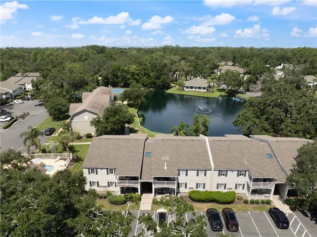 $390,000 | 850 Mallery Street, Unit 4W, St. Simons Island, GA 31522