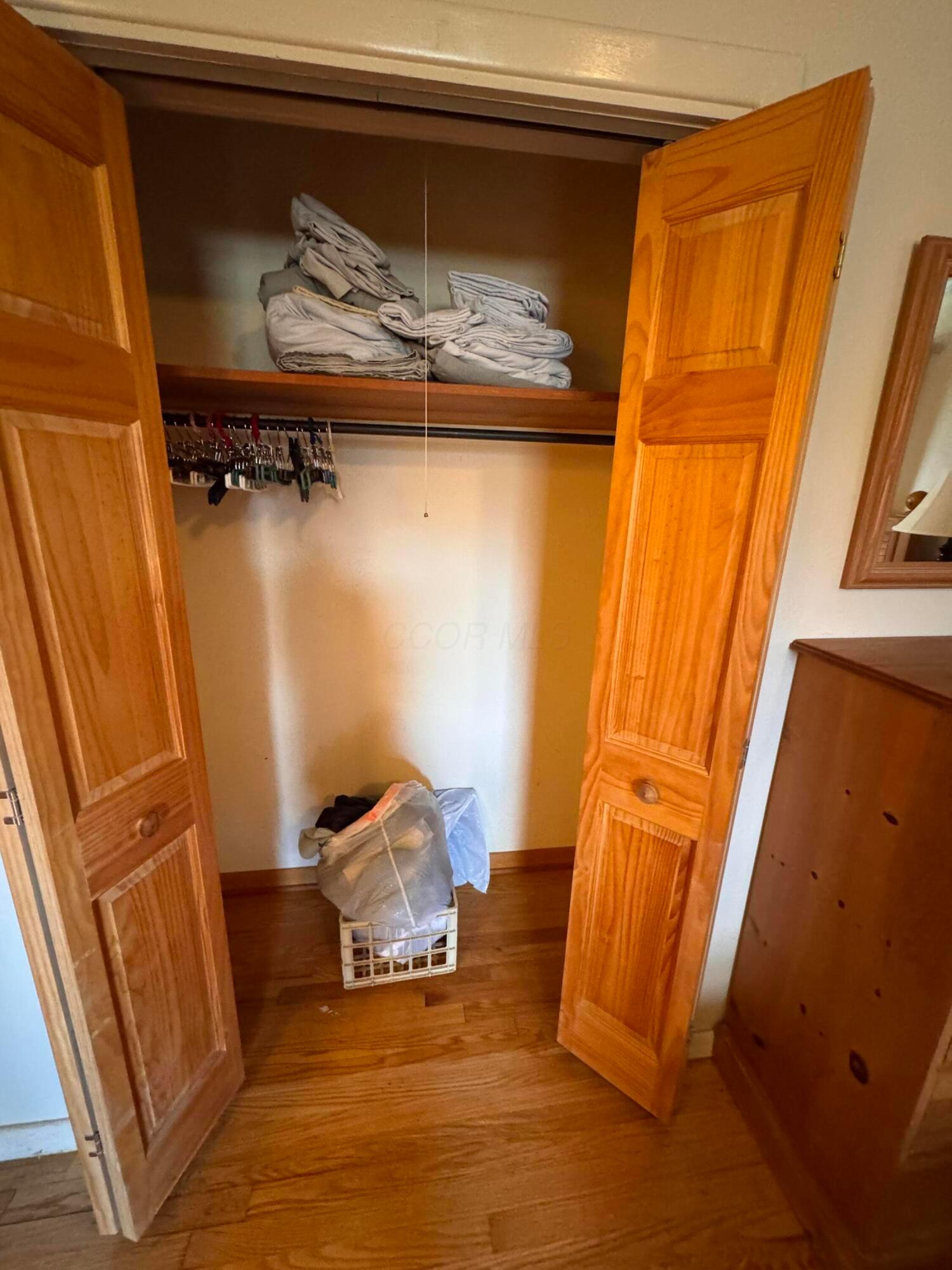 330 Midland Road Chillicothe, OH 45601 - Photo 33 of 38 Primary 2nd closet