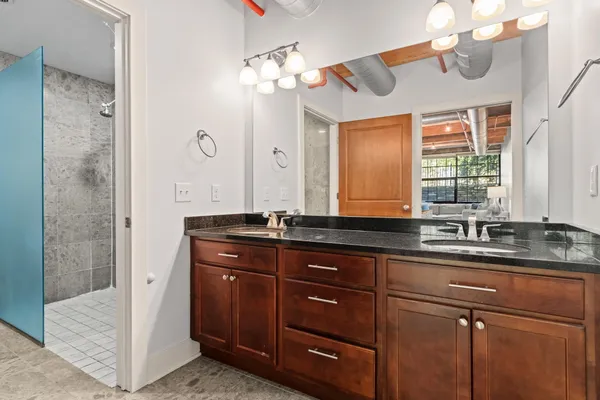 $244,900 | 533 Columbia Avenue, Unit 22, Holland, MI 49423