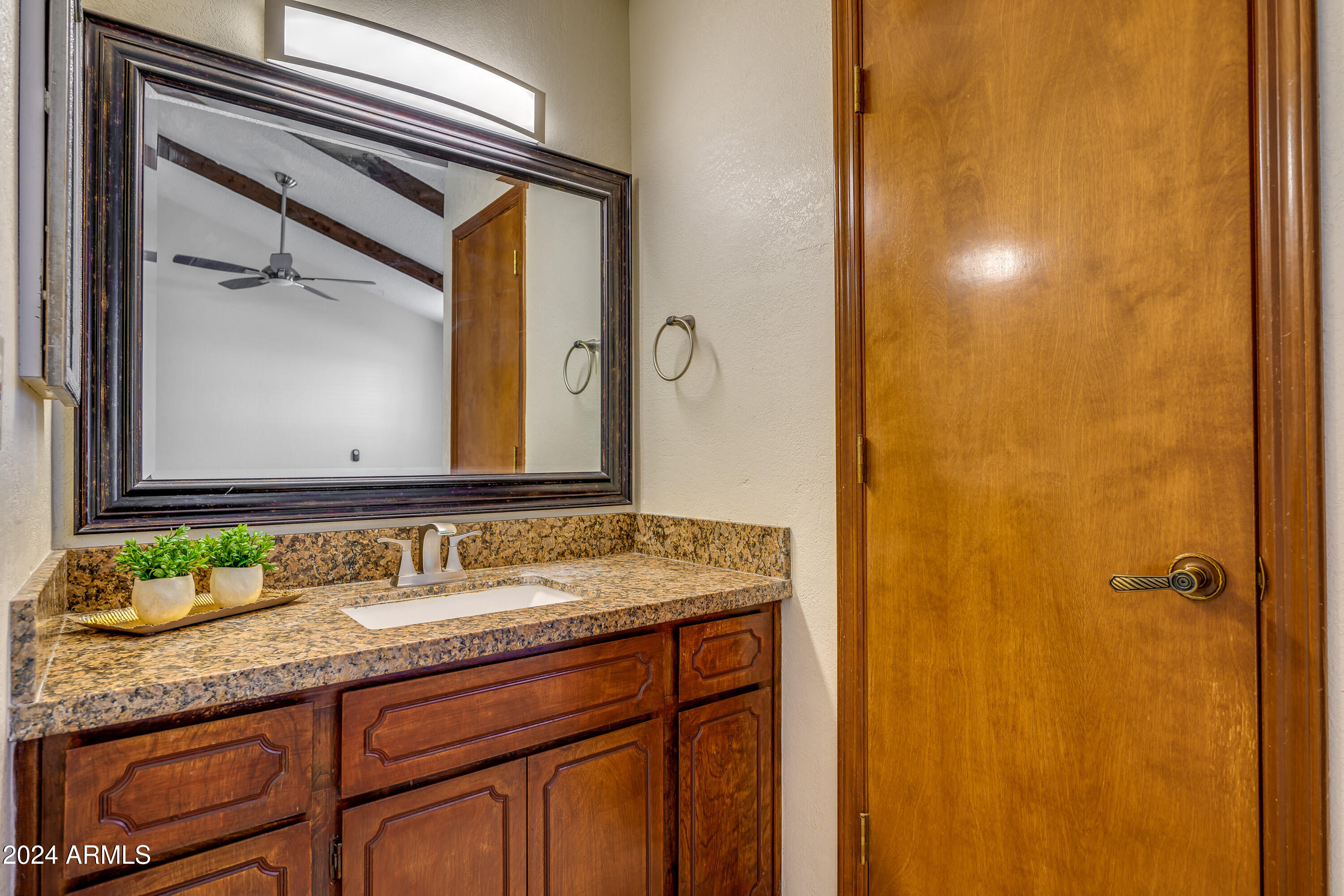 2329 North Recker Road, Unit 15 Mesa, AZ 85215 - Photo 12 of 20 Primary Bath